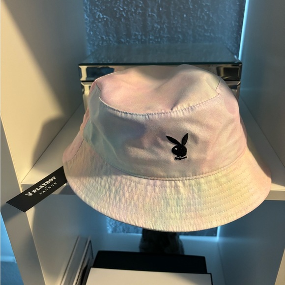 playboy bucket hat - Picture 2 of 3